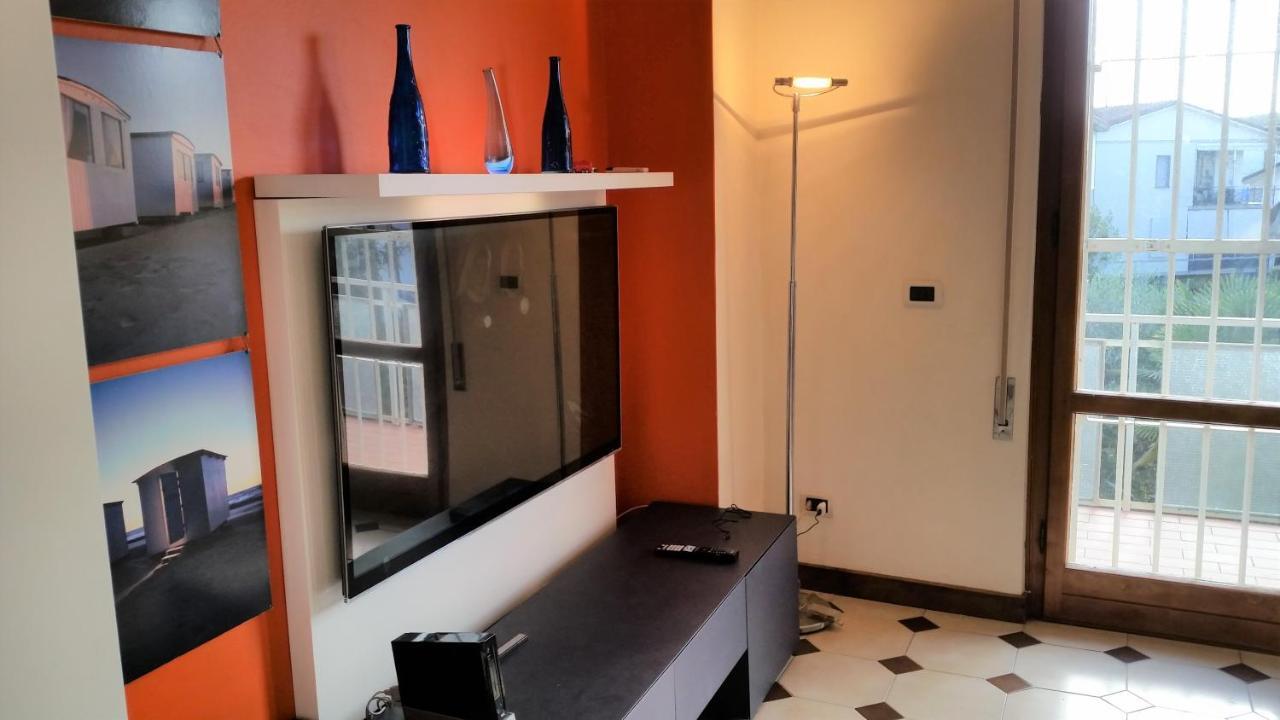 Happy King Apartment Lido di Camaiore Luaran gambar